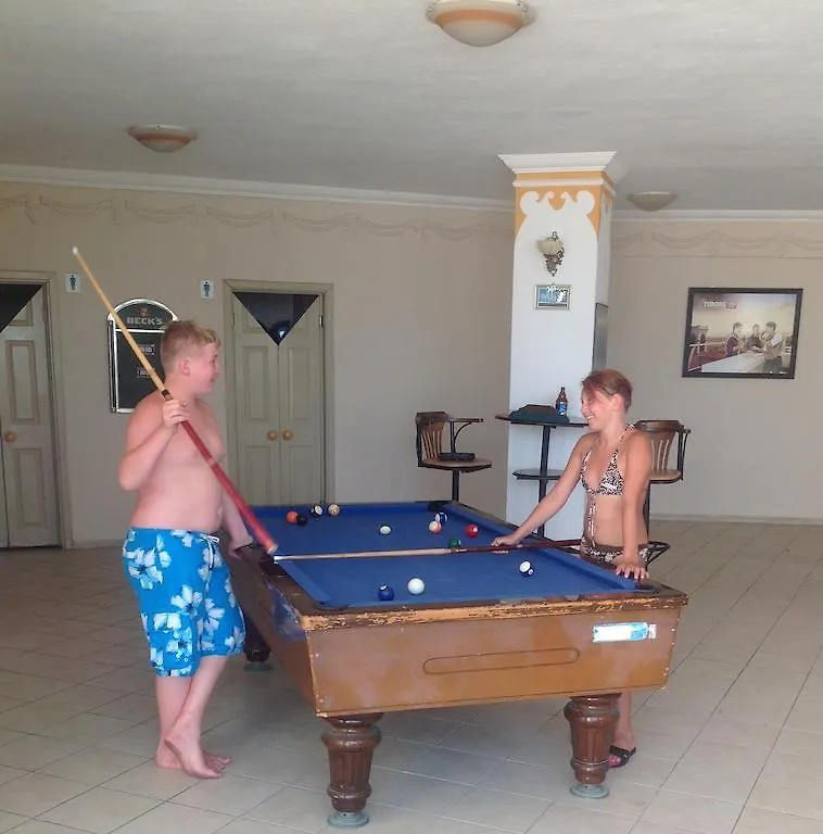 Club Bozok Apart Gumbet 3*,